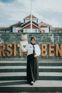 Nicky Yasmidar Salim Sinaga, S.S.I., M.Hum.